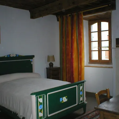 De Montagne Pyrenee * Aucun